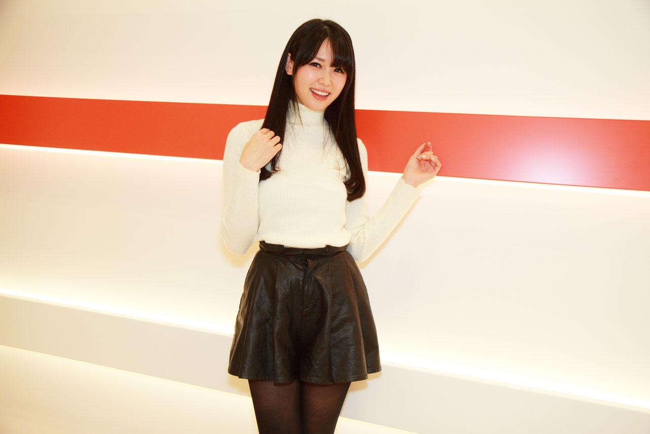 PONOS日本レースクイーン大賞2015グランプリを獲得した荒井つかささん。