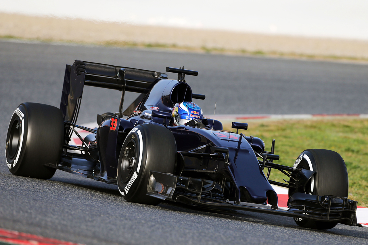 【2016 F1合同テスト】カタルニア・サーキット　マックス・フェルスタッペン（トロロッソSTR11）