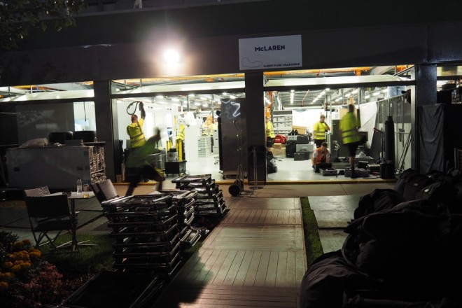 フロム・ザ・パドック