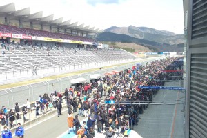 テストでもこれだけの人、人、人、