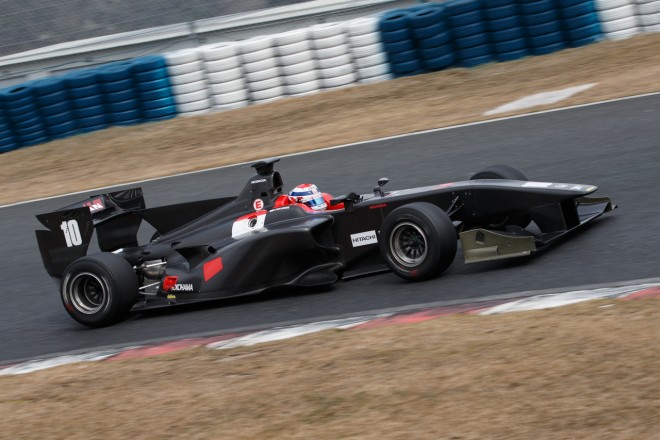 塚越広大（REAL RACING）