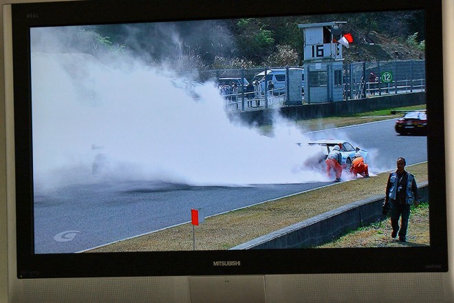 サーキットサファリで出火したGULF NAC PORSCHE 911