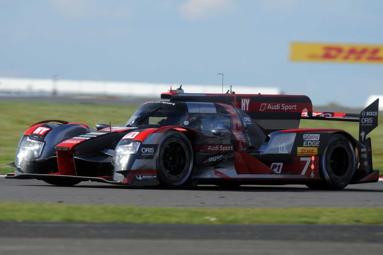 WEC第1戦シルバーストンでの失格処分を受け入れた7号車アウディR18（マルセル・ファスラー／アンドレ・ロッテラー／ブノワ・トレルイエ）