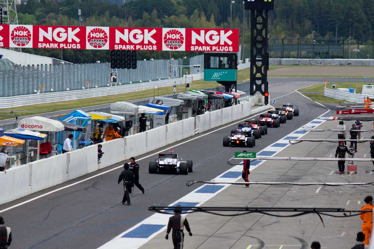 スーパーフォーミュラ第1戦鈴鹿　予選日