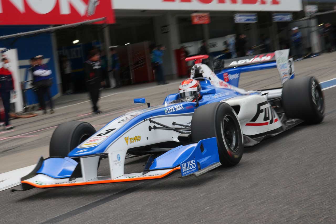 2016年スーパーフォーミュラ第1戦鈴鹿 予選日　ジェームス・ロシター（KONDO RACING）