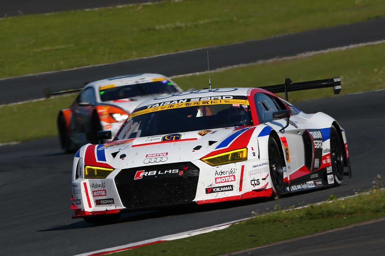 AUDI R8 LMS