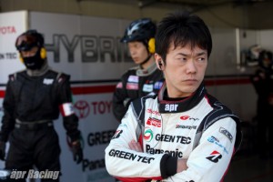 31号車TOYOTA PRIUS apr GT　嵯峨宏紀