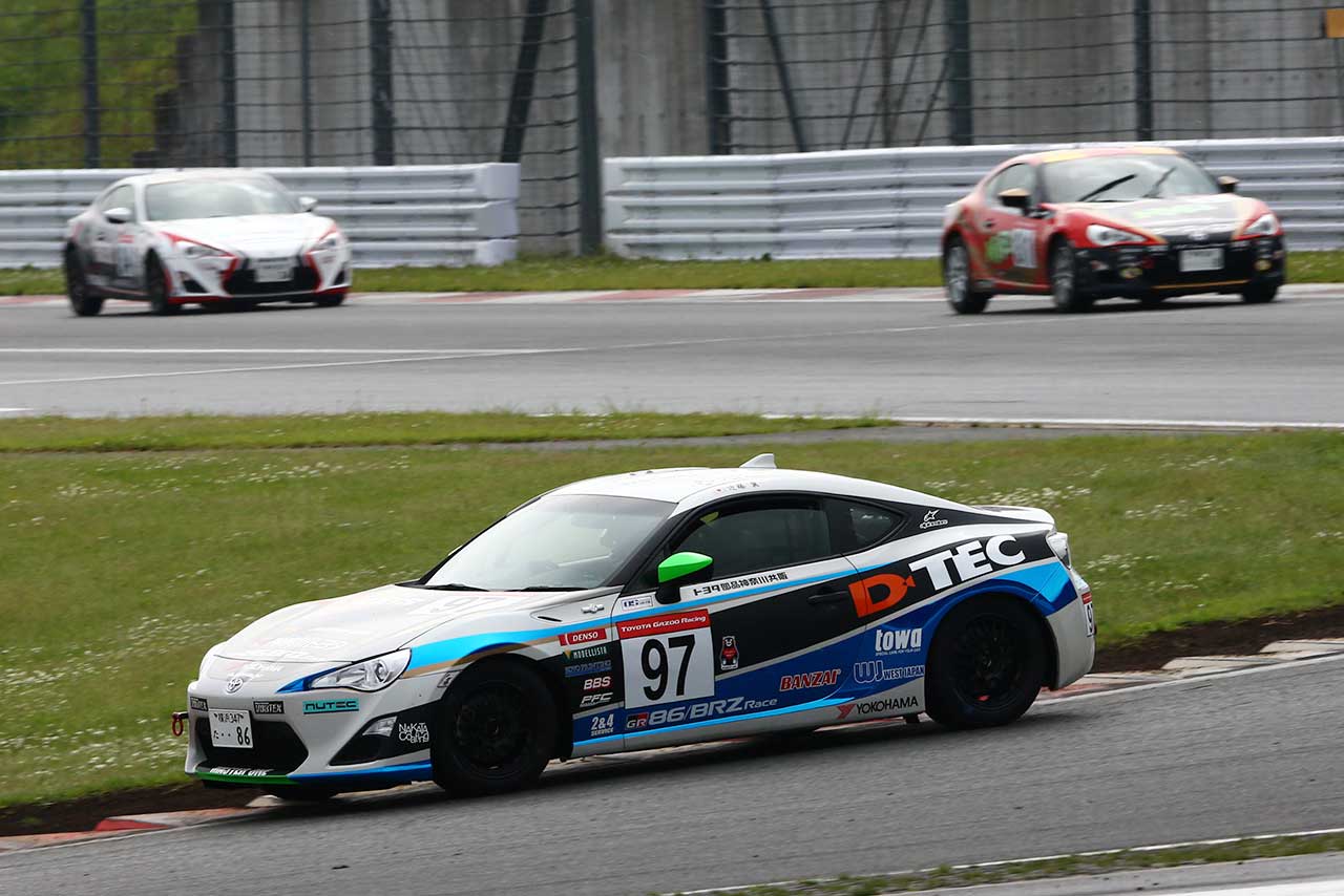 86／BRZ第4戦富士 プロフェッショナルシリーズで優勝した近藤翼（神奈川トヨタ☆DTEC86R）