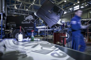 980馬力の最新ディーゼルエンジンを搭載するカマズ・マスター“カポトニク”