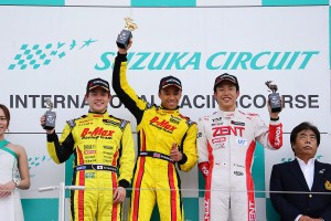 全日本F3第7戦鈴鹿　表彰台の頂点に立ったマーデンボローだったが、レース後40秒のペナルティが課された。