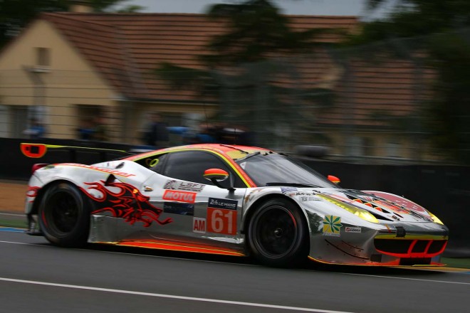 GTE-Amのポールポジションを獲得したフェラーリ458