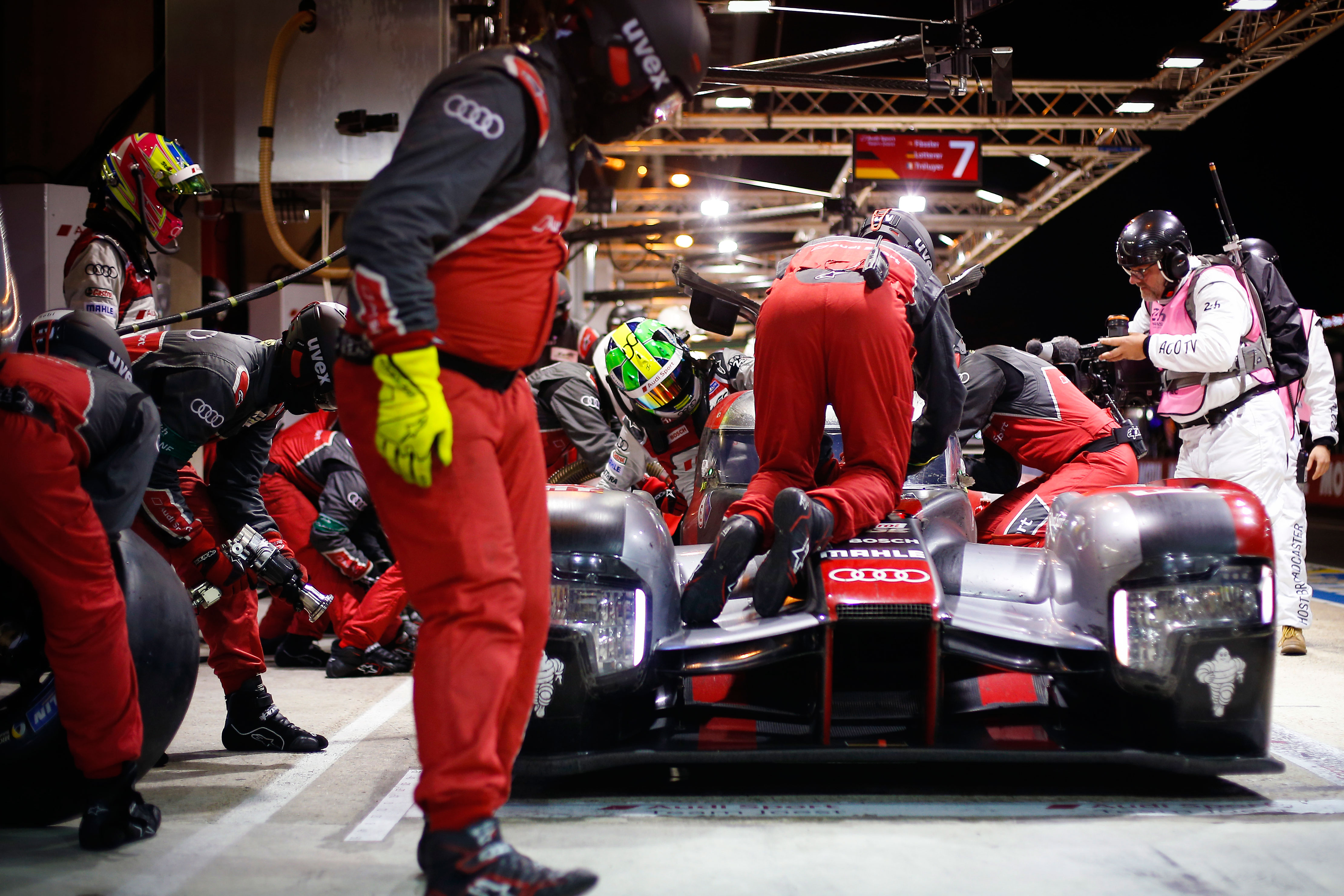 2016ル・マン24時間　#7アウディR18