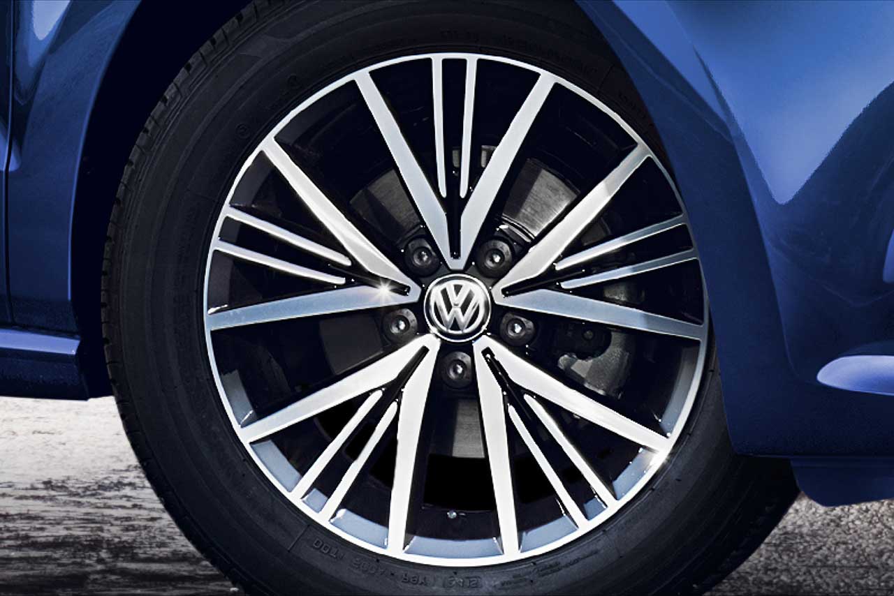 特別限定車『ALLSTAR（オールスター）』全車に採用されるアルミホイール