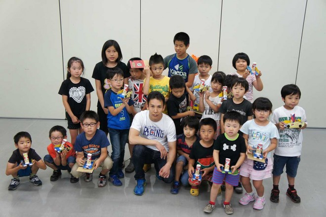 小暮卓史が『スペシャル科学工作』に参加。多くの子どもたちと触れ合った