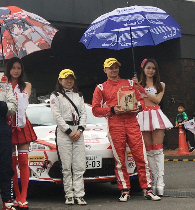 3位表彰台フィニッシュとなったヘイキ・コバライネン／北川紗衣組