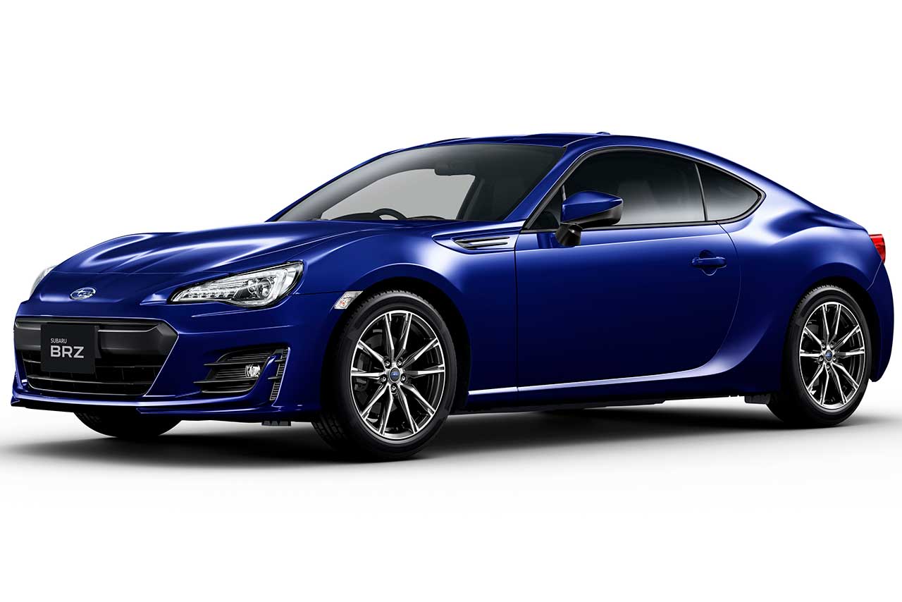 発売以来初のマイナーチェンジが施されたスバルBRZ