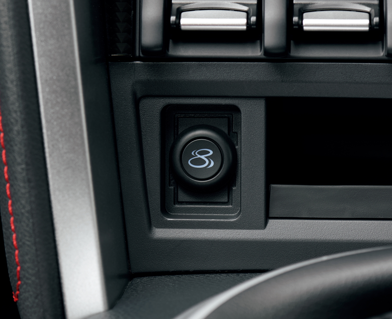 スポーツドライブロガー （架装メーカーオプション）