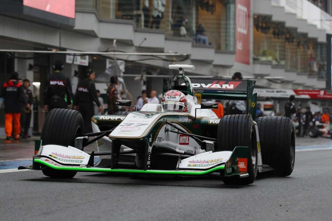 2016スーパーフォーミュラ第3戦富士　中嶋一貴（VANTELIN TEAM TOM'S）