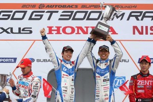 2016スーパーGT第4戦SUGO　フォーラムエンジニアリング ADVAN GT-R