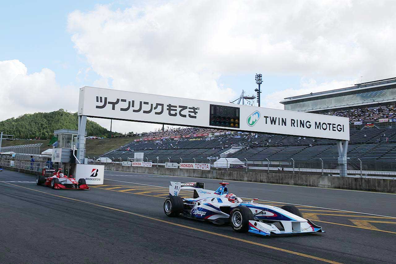 小暮卓史（DRAGO CORSE）