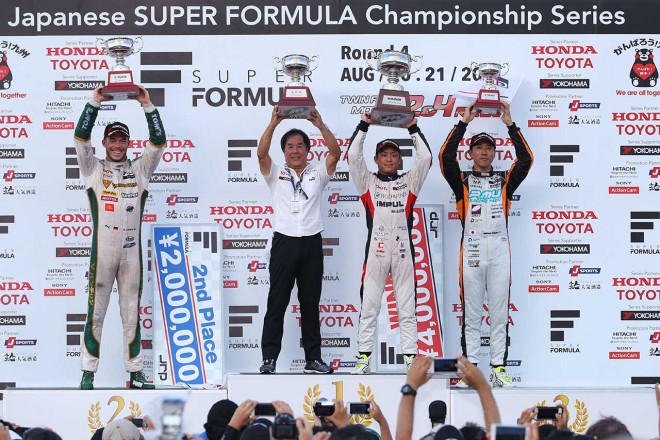 全日本スーパーフォーミュラ選手権第4戦もてぎ　表彰台
