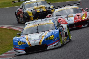 公式練習を4番手で終えたUPGARAGE BANDOH 86