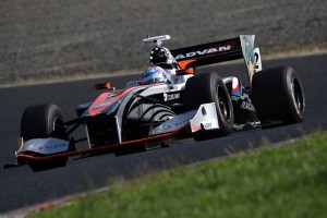 国本雄資（P.MU／CERUMO・INGING）