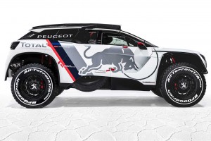 プジョー3008DKR