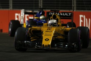 2016年第15戦シンガポールGP ケビン・マグヌッセン(ルノー)