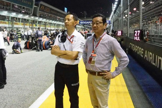 ホンダ八郷社長がアロンソを激励＠シンガポールGP現地情報