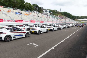 【SF第6戦SUGO】またも筋肉美全開。SF週末トピックス