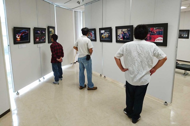 御殿場市民会館で開催されている写真クラブFocal（フォーカル）　WEC／世界耐久選手権写真展