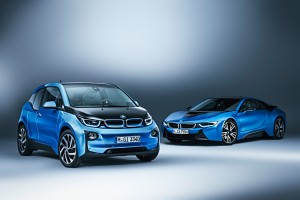 i8専用色だった「プロトニック・ブルー」をi3にも初採用