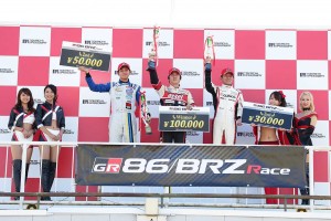 クラブマンシリーズ 表彰台