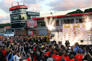 「去年はジェットコースターみたいなシーズンだったけど、今季は本当に感動の連続だった」と、シェドン