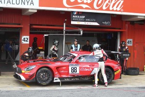 ブランパン・スプリント第5戦を制したトリスタン・ボーティエ／フェリックス・ロゼンクビスト組88号車メルセデスAMG GT3