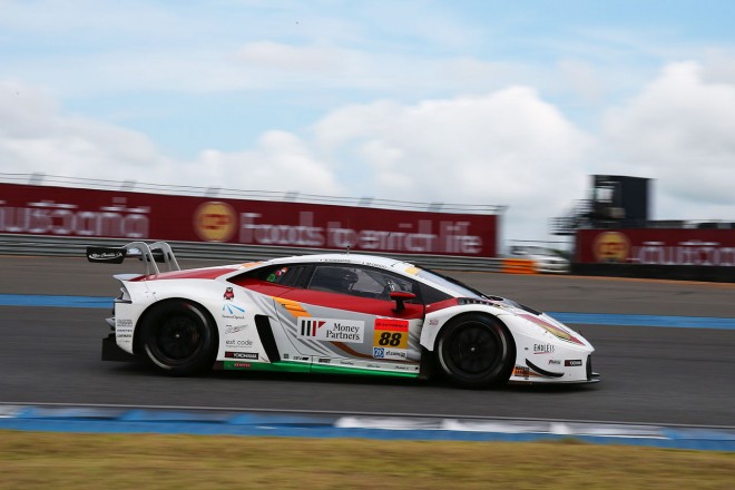 マネパ ランボルギーニGT3