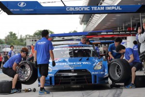 カルソニック IMPUL GT-R