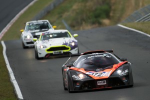 VLNに参戦しているKTMクロスボウGT4