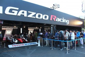 【WEC富士】ピットウォークで“ウエーバーパニック“！？：土曜日トピックス