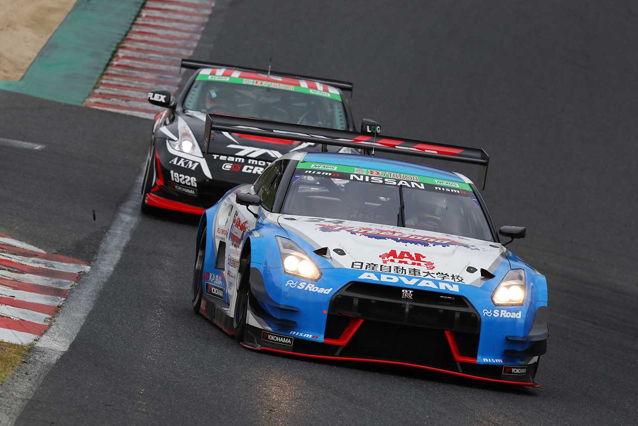 スーパー耐久第5戦岡山を制し、最終戦前に王座を獲得した24号車スリーボンド日産自動車大学校GT-R