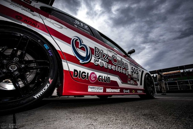 ビズキューブレーシング ランサーX