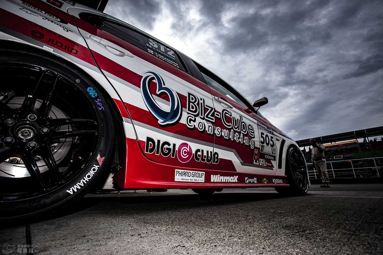 ビズキューブレーシング ランサーX