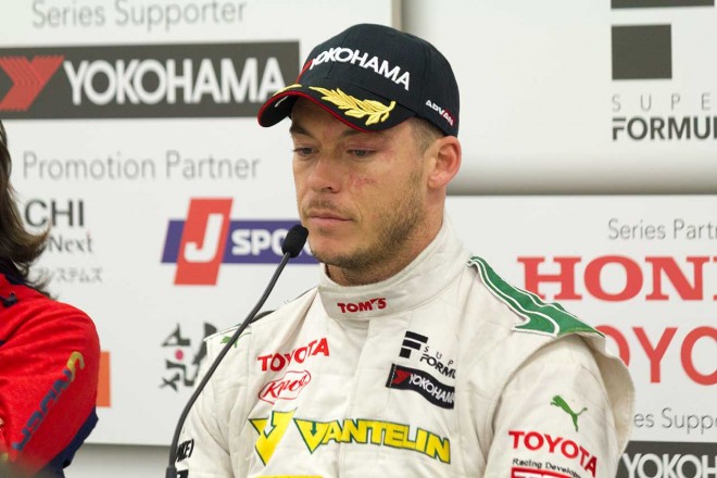 スーパーフォーミュラ第7戦鈴鹿の決勝レース2で、2位表彰台を獲得したアンドレ・ロッテラー（VANTELIN TEAM TOM'S）