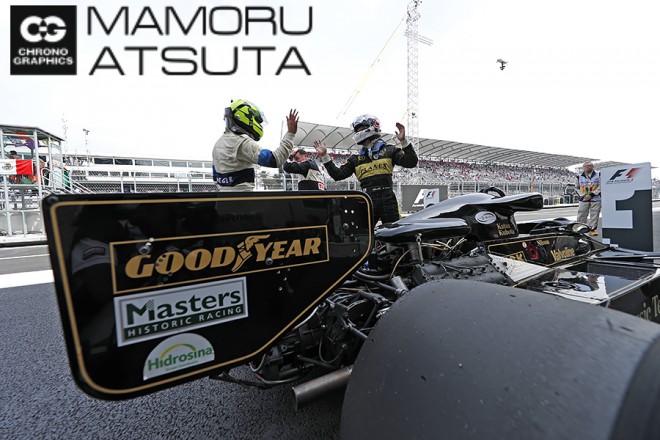 Shots!──ビール片手に盛り上がる満員のスタジアム＠メキシコGP3回目