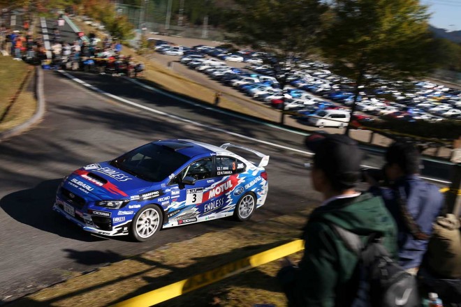 総合2位を獲得した新井敏弘／田中直哉（スバルWRX STI）