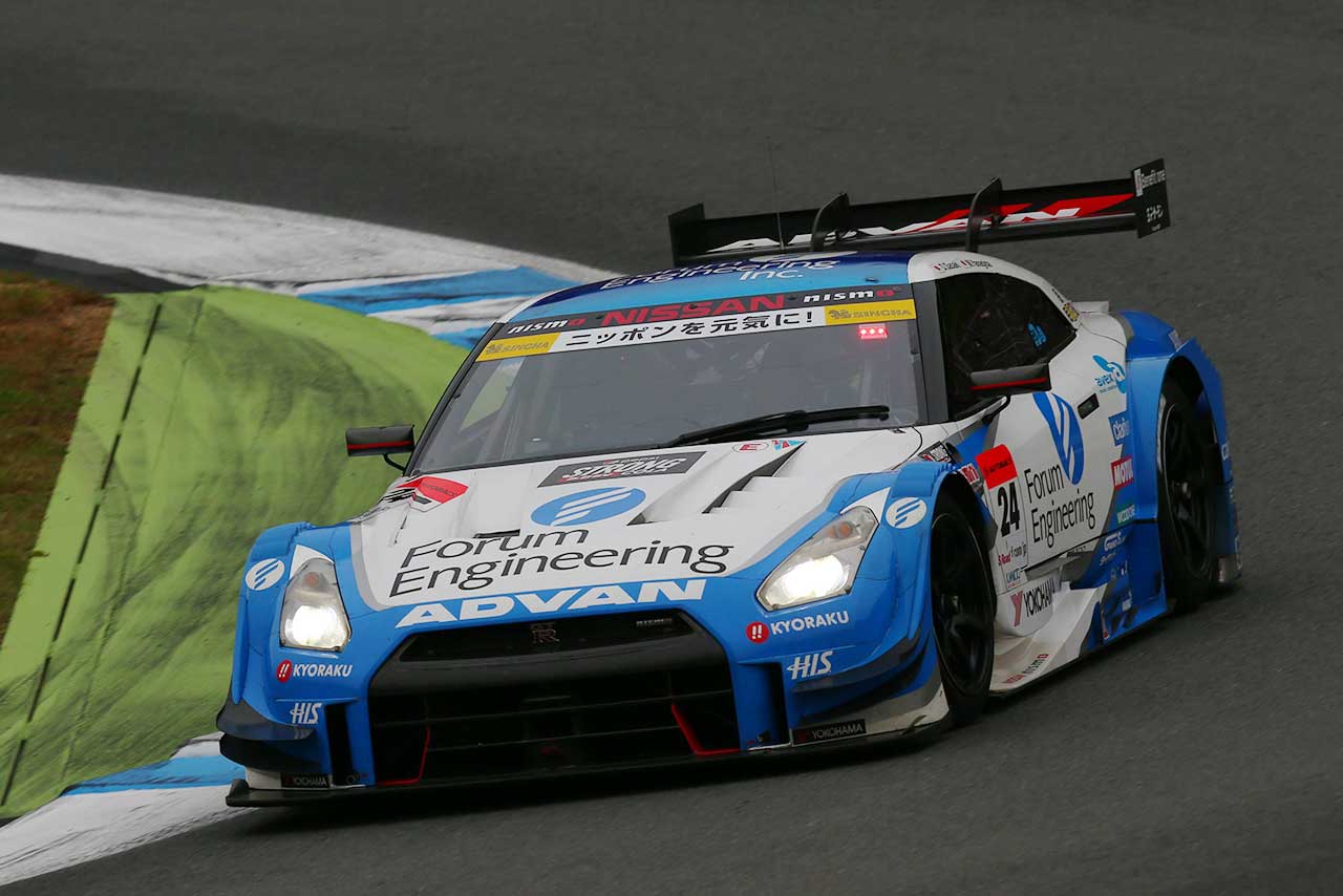 フォーラムエンジニアリング ADVAN GT-R