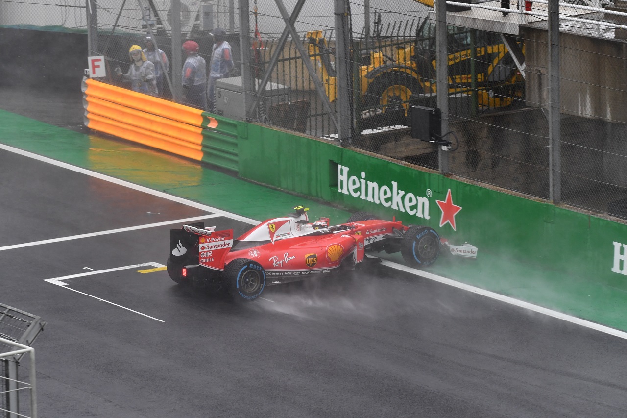【新品未使用】フェラーリ F1 キャップ 2016年メキシコグランプリ（黒） 61Ji0Sx9JgL._SY350_QL65_.jpg