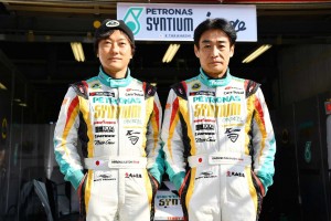 高橋一穂 加藤寛規