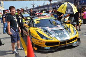 吉本大樹がドライブするフェラーリ488 GT3